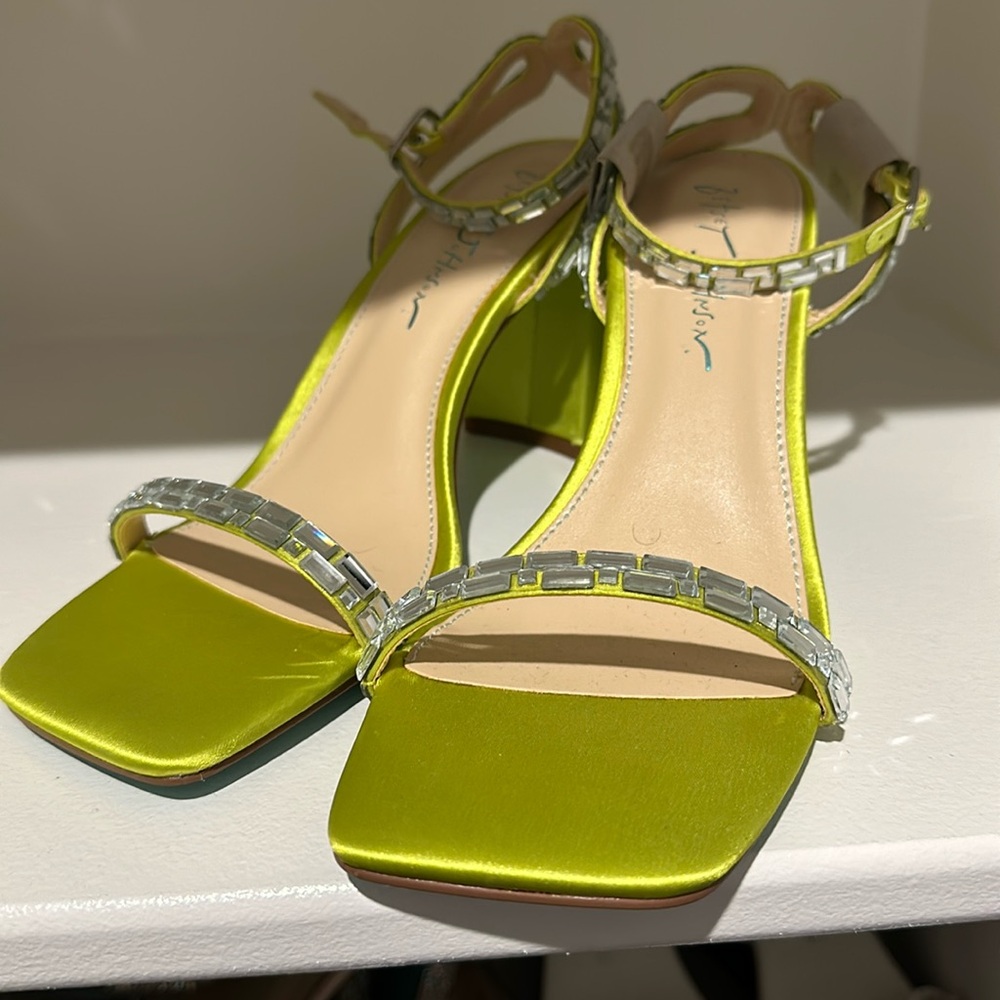Betsy Johnson SCOTT citron rhinestone heel
Never worn